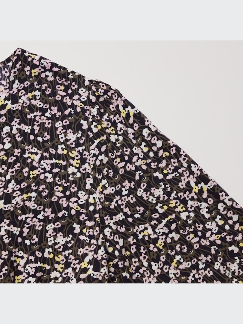Uniqlo Rayon Floral Midi Dress Black Pink Tie Waist V Neck Button Front Small - Picture 7 of 16